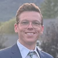 Quinn Hawkins's Instagram, Twitter & Facebook