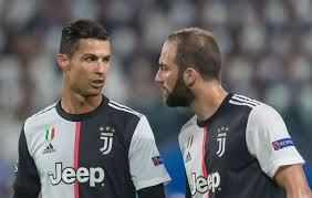 Juventus takes down inter in a match with three penalties, two red cards and an own goal. Juventus Team News Predicted Line Up Vs Inter Milan Dybala Or Higuain Partner Ronaldo Football Sport Express Co Uk