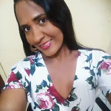 Flor Melo Silva (@flormelos) · Instagram photos and Reels