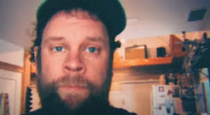 Jeffrey Martin's Instagram, Twitter & Facebook