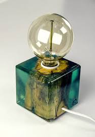 root in light green epoxy minimal lamp warm light table lamp wood lamp desk lamp hand made lamp vintage epoxy resin edison lamp luminarias vintage luminaria rustica resina e madeira