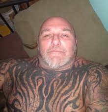 I HAVE done alot of research...to find my sears history...linking all the  way back to 1500s...largely with help from sears family website...the  history is awesome...DID YOU KNOW WE WERE THE LORDS OF