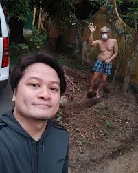 Ang ikalimang kaharian ng encantadia (2005), transit (2013) and ang pagdadalaga ni maximo oliveros (2005). Pinoy Trending Baron Geisler Peed On Ping Medina Because Facebook