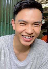 VIET HUONG SHARES BOLD BEHIND-THE-SCENES ROMANCE STIRRING FANS Viet Huong  raised eyebrows with a radiant backstage moment she shared