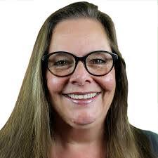 Paula Egan's Instagram, Twitter & Facebook