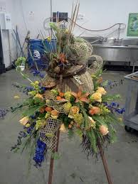 Grandpas Fishen Basket Tribute Christmas Wreaths Flower Pictures Floral Arrangements