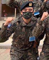 Mar 24, 2019 · a yg rep stated that seungri would enlist in the military on march 25. Look Seungri S First Photo In The Military Preparing To Be A Platoon Leader Kpopstarz