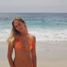 Alexa Nelson (@alexa.nelsonn) • Instagram photos and videos