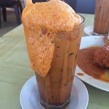 Teh tarik madu pak mat ini datang dengan dua varian, biasa dan special. Warung Pak Mat Pulau Pisang Kota Bharu Restaurant Reviews Photos Tripadvisor