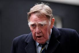 Sir Bernard Ingham, Margaret Thatcher's long-serving press secretary, dies  at 90