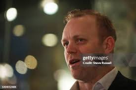 146 Dave Ayres Photos & High Res Pictures