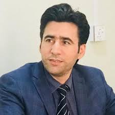 How does leadership style affect the quality of education ?