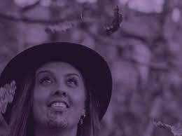 Simone Downey's Instagram, Twitter & Facebook