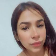 Alejandra Echavarria's Instagram, Twitter & Facebook