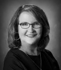 Dianne Rohde's Instagram, Twitter & Facebook