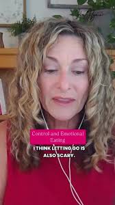 Kim Hynes, Health Coach/Podcast Host