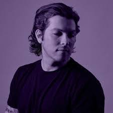 Jordan Minton's Instagram, Twitter & Facebook