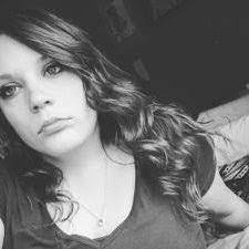 Linda Grubaugh's Instagram, Twitter & Facebook