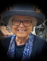 Aida Thompson's Instagram, Twitter & Facebook