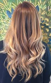 Coiffure Les Colorations Tendances A Adopter Cheveux Couleur Cheveux Cheveux Blond