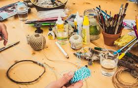 It engages my son's creativity and nurtures his talent, without the frustration of challenging his very short attention span. How To Successfully Organise A Diy Workshop Weezevent