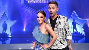 Andreea marin nu se mai ascunde şi după zvonurile apărute în presă referitoare la noul său iubit, adrian brîncoveanu, vedeta a ţinut să le confirme. Andreea Antonescu Prima EscapadÄƒ La Munte AlÄƒturi De Noul Iubit Cum A ReacÈ›ionat Fiica Sa Romanesti Vedete Unica Ro