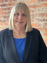 Haring Realty welcomes 5 agents to bolster expertise & client service