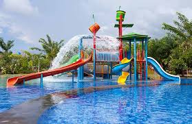The city covered with idyllic parks and no vehicular traffic, forming an ideal environment where everyone can enjoy the sun, a swim or a carefree stroll. Water Parks In Nagpur 2020 Amusement Parks Timings Entry Fee