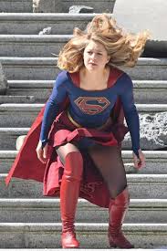 Why did Supergirl stop wearing skirt? | Fandom