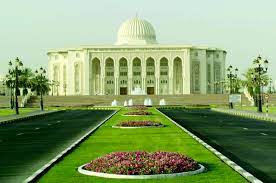 citation neededaus was granted a license by the uae ministry of higher education and scientific research in 1998 and held its first student council elections the same year. Spoiled By The Promise Of Brilliance American Universities In The Arab World Bidoun
