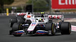 Formule 1 biedt het laatste nieuws over het kampioenschap, de teams en de. 0fm9bvzu5n59hm