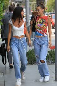 Aesthetic fashion grunge hipster wallpaper aesthetic fashion aesthetic wallpaper art streetwear artsy anime anime aesthetic sailor moon 80s anime 90s 80s lockscreen pink hypebeast korean streetwear streetstyle fashionweek snake baroque kpop fashion pink aesthetic red aesthetic … 2000s Fashion Trends Gen Z The Nostalgia Fueled Fire Of The 2000s Fashion Resurgence