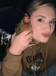 Emily Kus's Instagram, Twitter & Facebook