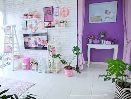 10 motif wallpaper dinding ruang keluarga desain wallpaper bagu via wallpaperbagus.co.id. Rumah Shabby Chic Trik Dekorasi Warna Pastel Yang Ceria