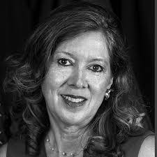 Loretta Greene's Instagram, Twitter & Facebook