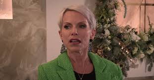 It's a year of change for Coronation Street, with new characters joining  the cobbles and a handful of long-serving stars bowing out. To help you  keep track, here's our guide of everyone