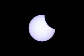A solar eclipse, eclipse of the sun. Total Solformorkelse Ved Alsoors Balatonsoen Ungarn
