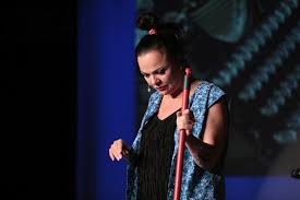 Marion petric best of songs. Traun Im Bild Marion Petric Als Fisch Grete Foto 5