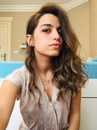 Victoria Fishman's Instagram, Twitter & Facebook