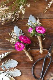 It is made of a single flower, cluster of flowers or a mix of decorative accents and blooms that is. How To Make Your Own Boutonnieres