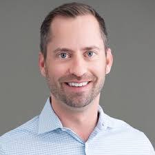 Kelley Stewart's Instagram, Twitter & Facebook