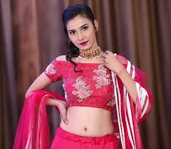 Indian latest aunties saree removing photos | hot aunties photo. Telugu Models Hd Images Female Models Photo Gallery Ragalahari
