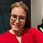 Elsa Dietz's Instagram, Twitter & Facebook