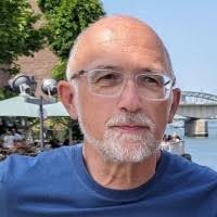 100+ perfiles de «Dohmen»