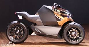 The 2012 Peugeot 3 Wheels Scooter Concept With Real Copper Parts A Work Of Art To Get The Metal Shaped So Perfectly See 3 Wheel Scooter Bike Design Peugeot