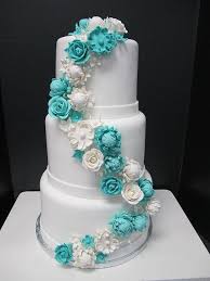23 Elegant Tiffany Blue Wedding Cake Ideas Weddingomania Turquoise Wedding Cake Tiffany Blue Wedding Cake Wedding Cakes Blue