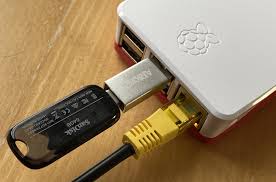 I can see it in device manager under disk drives: Run A Raspberry Pi 4 From A Usb 3 0 Drive Smittytone Messes With Micros