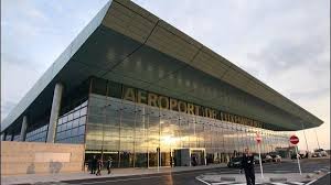 Upon boarding, all persons over the age of 12 wishing to travel by air to the grand duchy of luxembourg must present. Trouver Un Billet D Avion Pas Cher A Lorraine Airport Luxembourg Ou Francfort