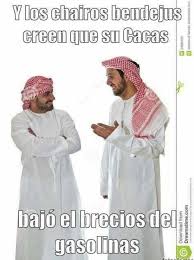 Lynette Pero No La De El Papel De Bano On Twitter In 2020 Humor Chef Jackets Memes
