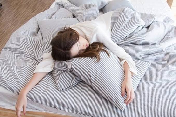 Cách ngủ của nhiều người Việt đang tàn phá gan, tăng nguy cơ ung thư | Báo Dân trí